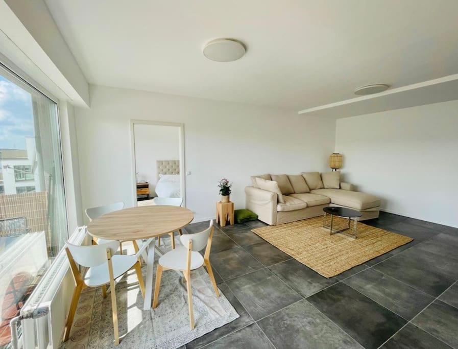 Large 1 Bedroom In Center With Terrace & Parking -67B ルクセンブルク エクステリア 写真